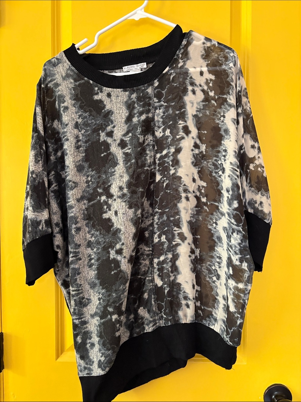 Tie-Dye Gray & Black Oversized Women's Top